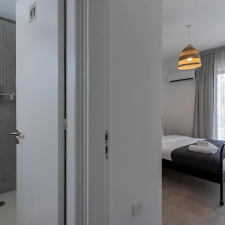 A Blissful 1-bedroom Voyage In Larnaca