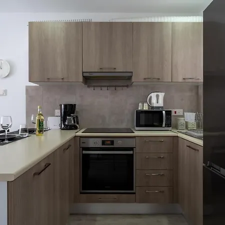Апартаменты A Blissful 1-bedroom Voyage In