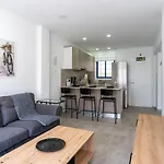 Apartman A Blissful 1-bedroom Voyage In *