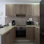 Apartman A Blissful 1-bedroom Voyage In